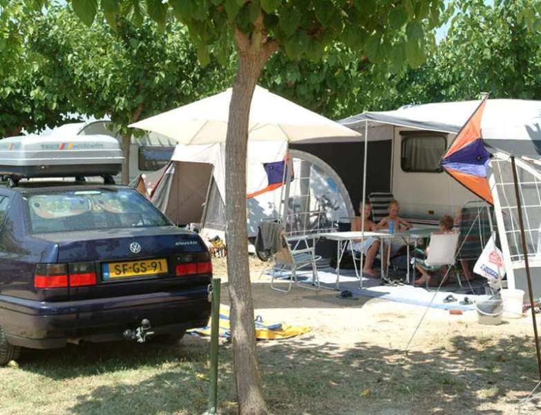 Готель Camping Estival Vendrell Platja Комарруга Екстер'єр фото